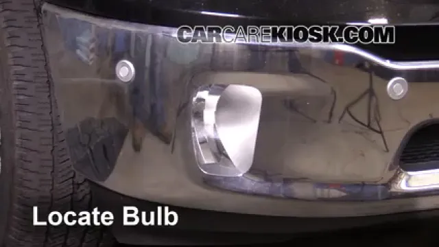 2014 Ram 1500 Big Horn 3.6L V6 FlexFuel Crew Cab Pickup Lights Fog Light (replace bulb)